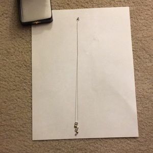 Pendant necklace.  8 1/2 inch chain